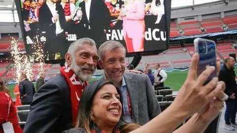 巴塞罗那对阵布鲁日，拉什福德领衔锋线，费兰与亚马尔加盟助阵！